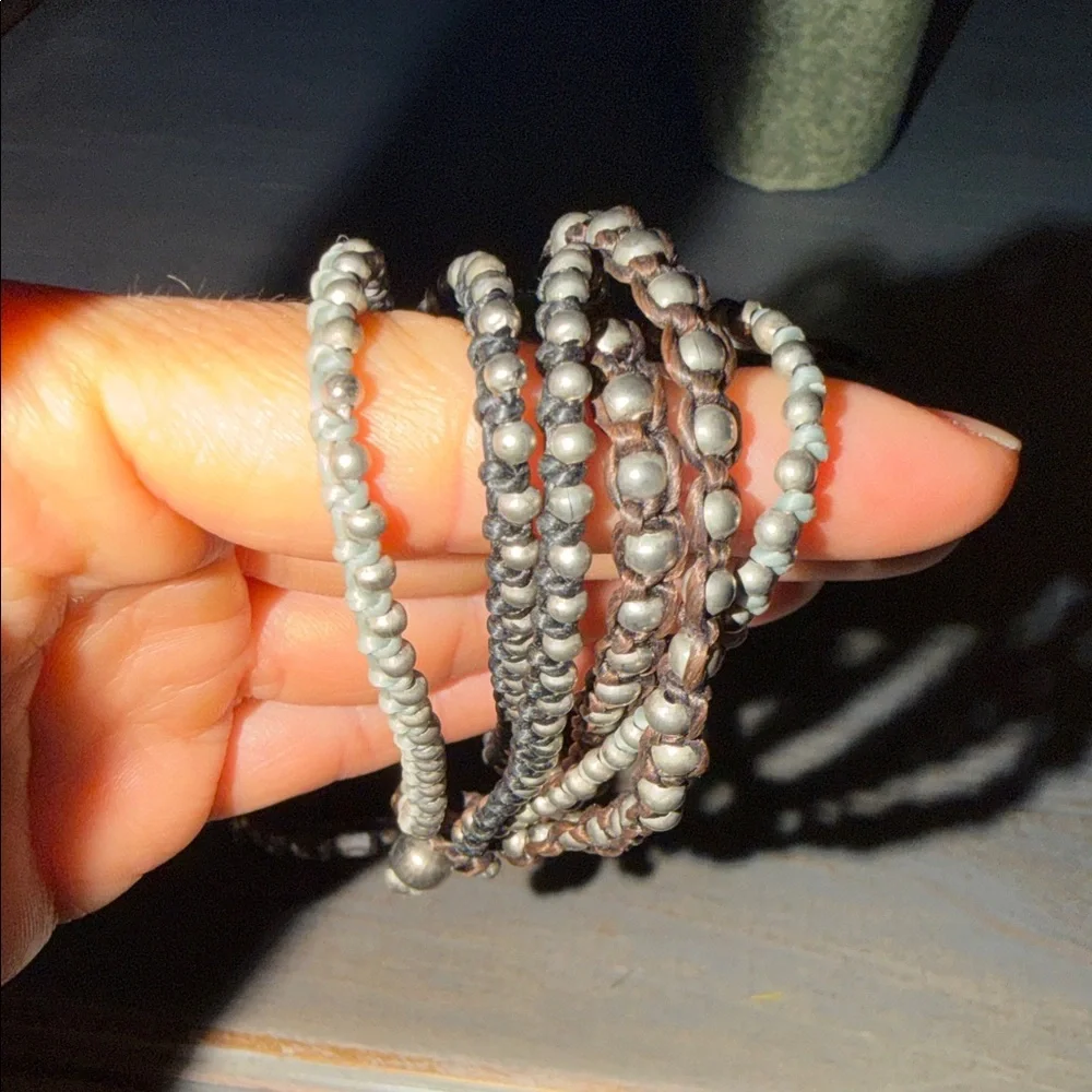Elegant Beaded Bracelet Set - Picture 4 of 8